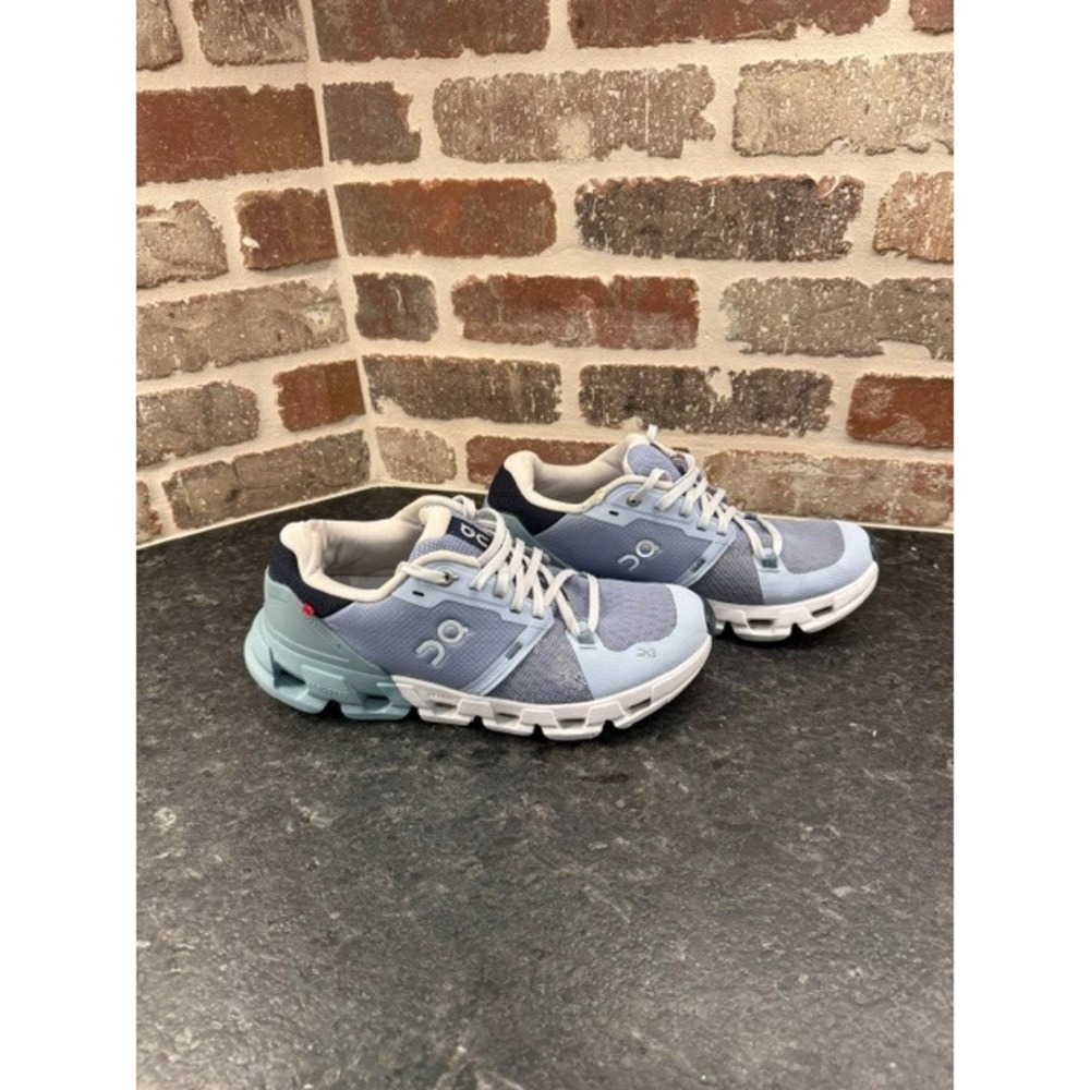 On Cloudflyer Womens Running Shoes Blue Navy 71.98668 Size 7.5
